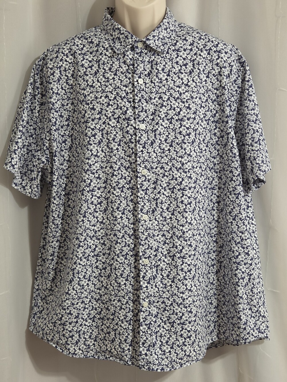 Express - Men's Short Sleeve Button Down Hibiscus Print Hawaiian Shirt
